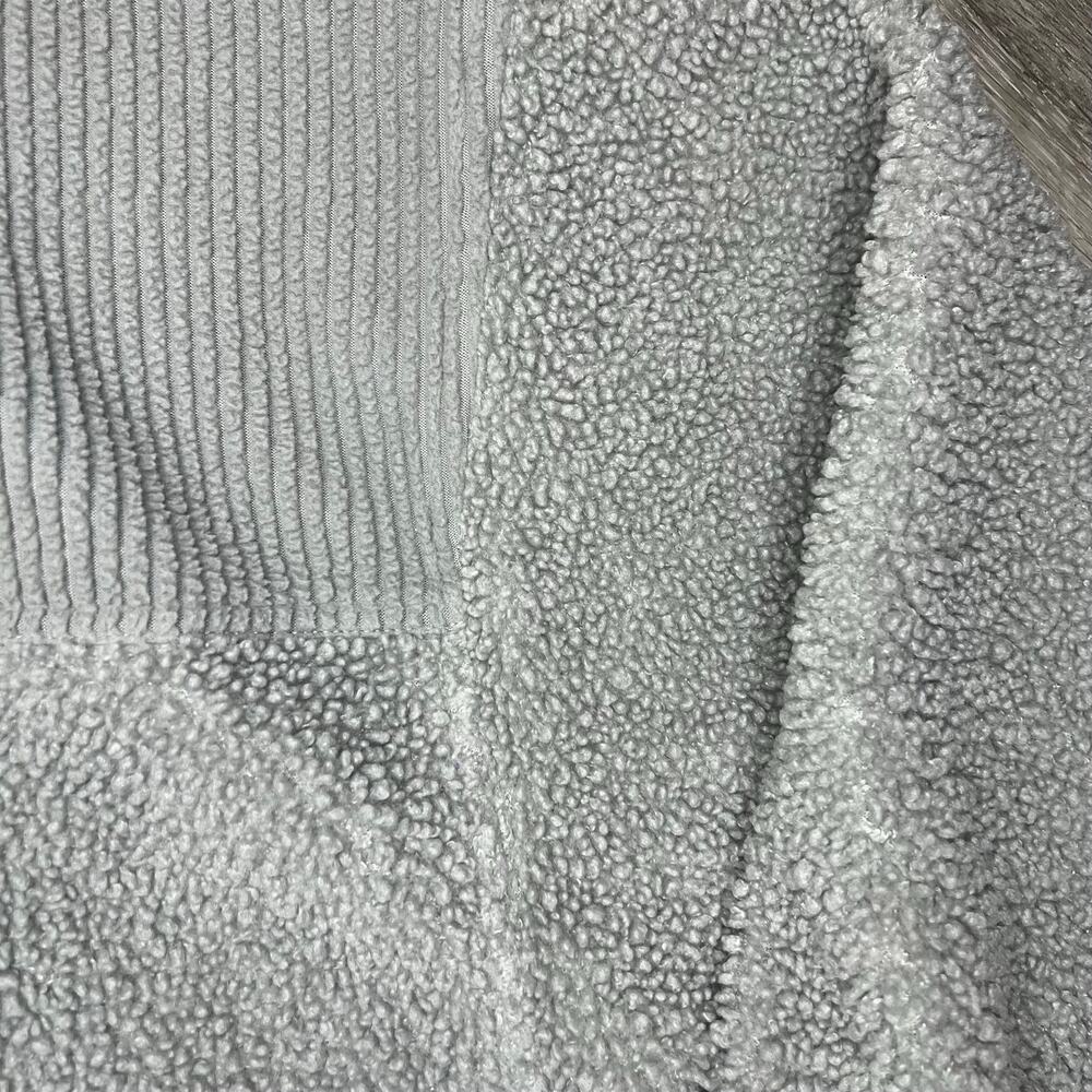American Eagle grey sherpa shacket Cabincore winter fall Gorpcore oversized - Picture 7 of 7